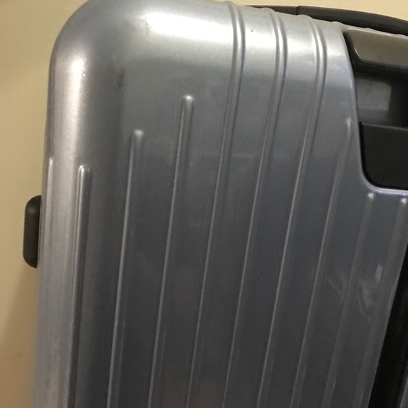 ‼️ ‼️‼️ SOLD ‼️ ‼️‼️✅✅✅✅✅Rimowa suitcase - Picture 6 of 6